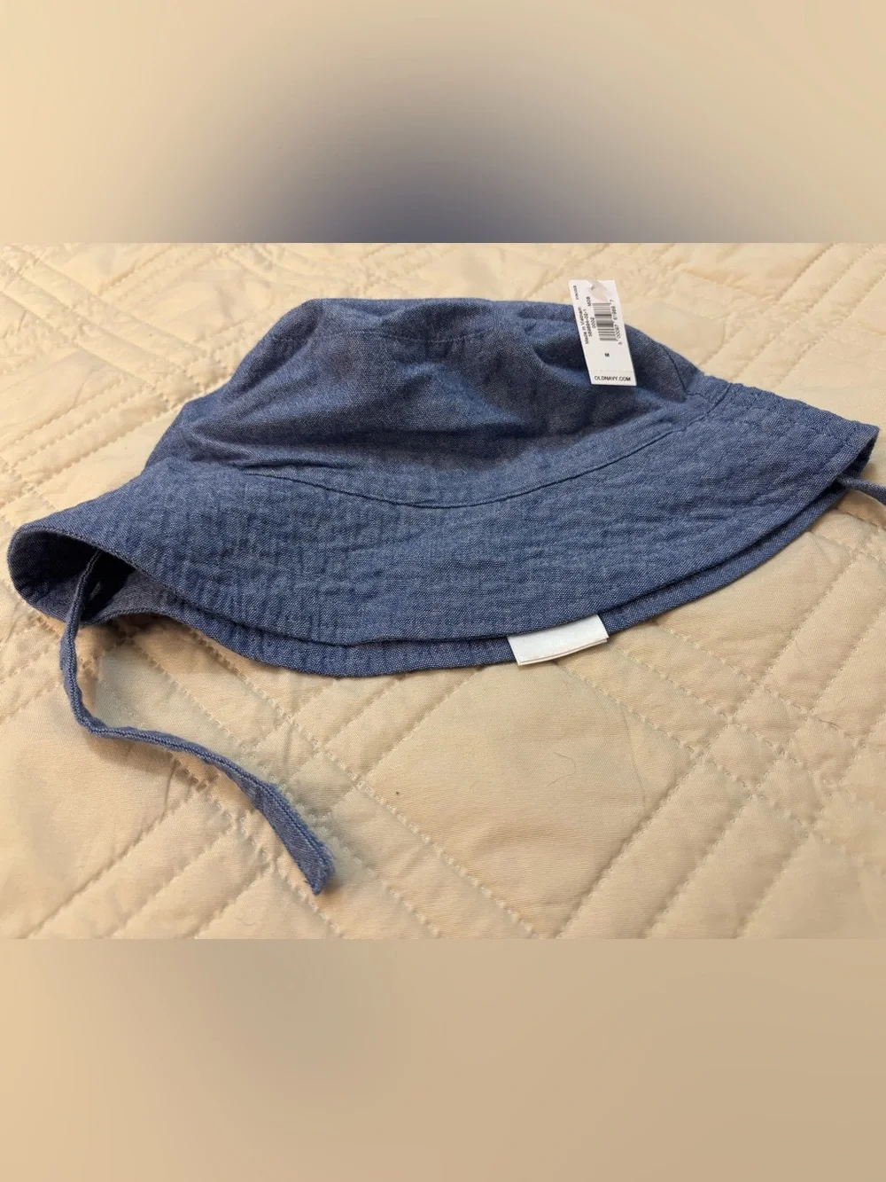 Old Navy Chambray Blue Kids Bucket Hat with Chin Ties